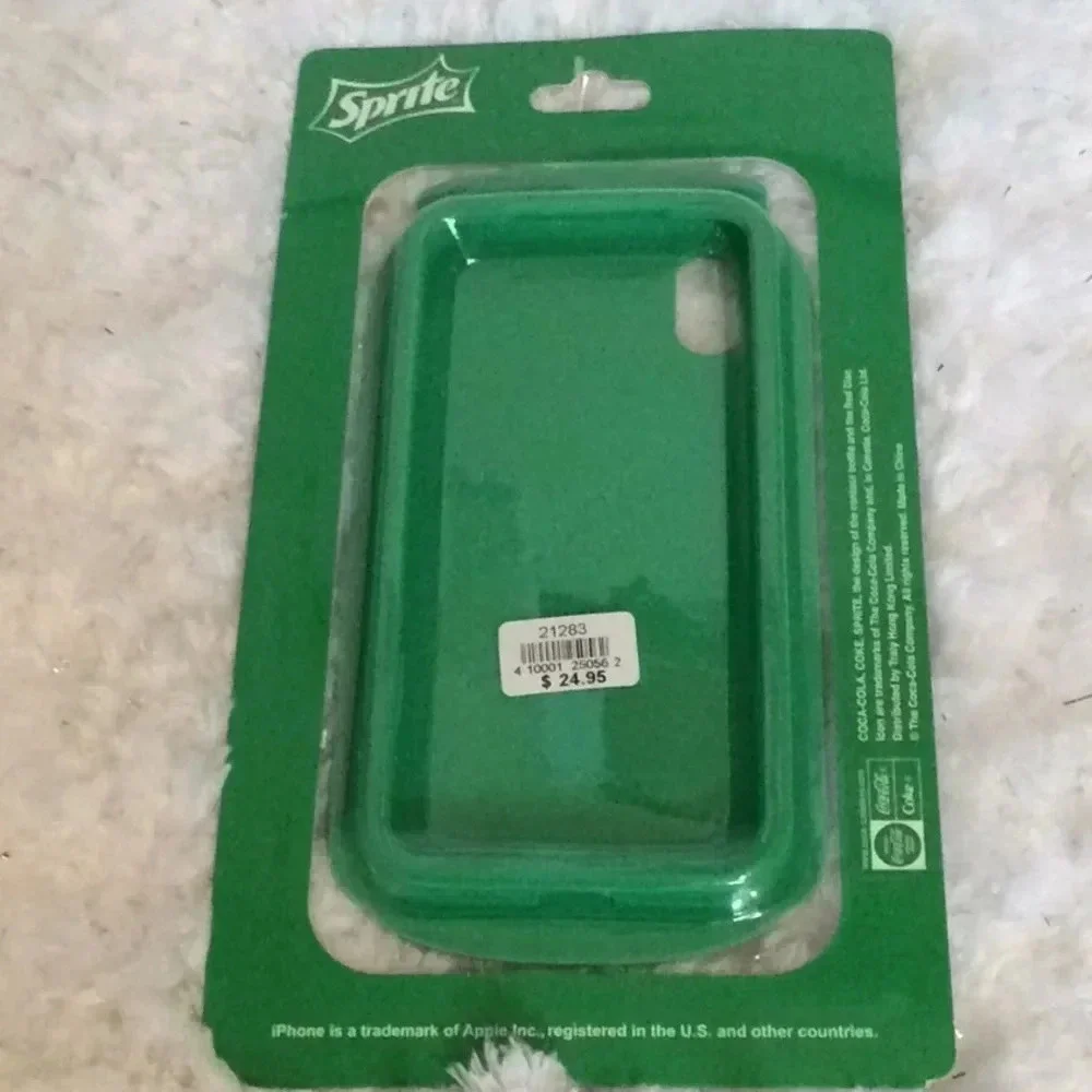 NWT Sprite iPhone X/XS Phone Cover